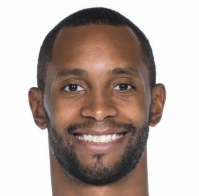 https://img.ytczs.com/img/basketball/player/a64f9d4deb2a702bbf3a975815907122.png